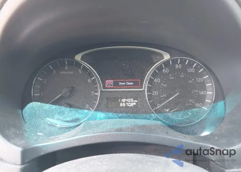 2015 Nissan Altima 2.5 Sv z USA, uszkodzony, nr VIN 1N4AL3AP6FC173155